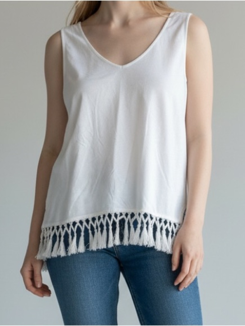 J.Jill Women’s Cotton and Linen Tassel Trim Tank Top – White